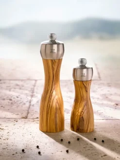 Clearance Fidji Manual pepper mill, olive wood and stainless steel, 20 cm Pepper|Pepper Mills