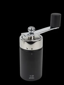 Hot Isen Manual wooden nutmeg mill in matt black, 16cm Speciality Spice Mills
