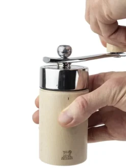 New Isen Manual wooden nutmeg mill, 16cm Speciality Spice Mills