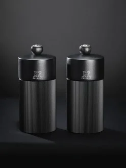 Fashion Line Manual aluminium and wooden pepper mill, matt black, 12cm Pepper|Pepper Mills