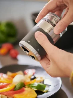 Fashion Maestro linea pack Maestro rock gray pepper bar box and linéa tray Pepper|Pepper Mills