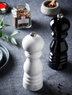 Sale Paris u'select U’select wooden manual salt mill with a white lacquer finish, 18cm Salt|Salt Mills
