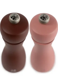 Hot Tahiti Set of manual beech wood salt and pepper mills in cocoa & hazel, 15cm For The Host With The Most|For The Foodie