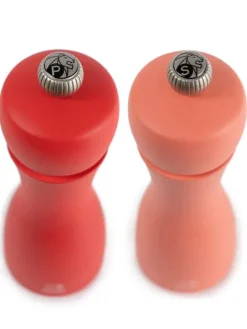 New Tahiti Set of manual beech wood salt and pepper mills in brick red & flame red, 15cm For The Host With The Most|For The Foodie