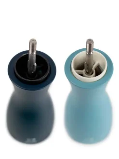 Clearance Tahiti Set of manual beech wood salt and pepper mills in midnight blue & azure blue, 15cm For The Host With The Most|For The Foodie
